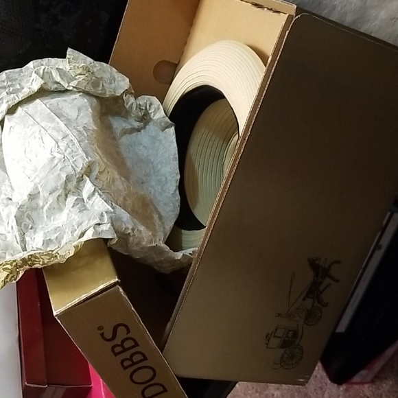 DOBBS STRAW HAT - Picture 2 of 7